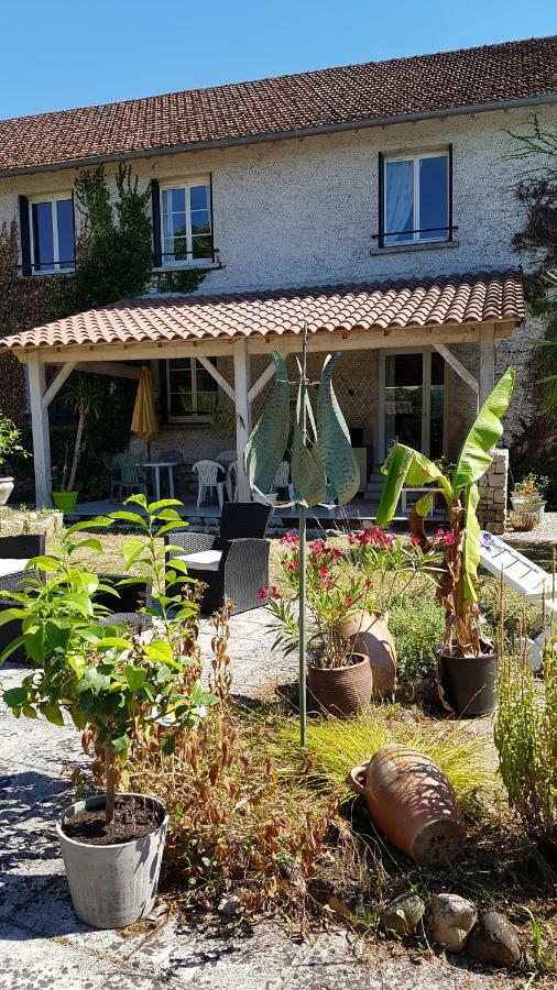 ホテル Domaine Des Catalpas スイヤック エクステリア 写真